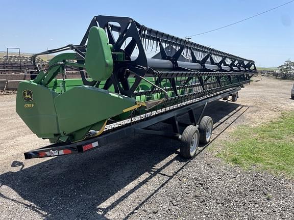 Image of John Deere 635F equipment image 1