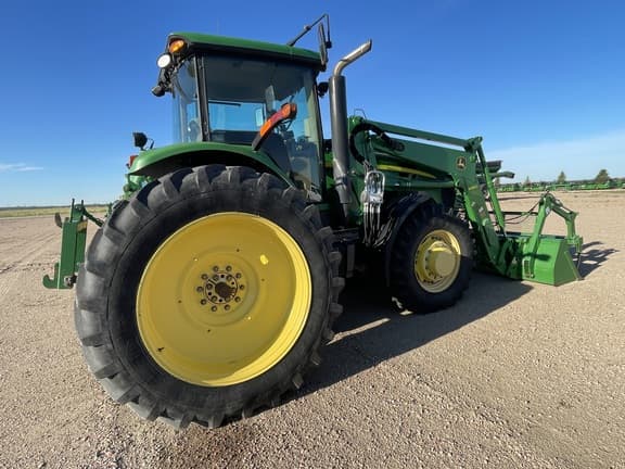 Image of John Deere 7830 equipment image 2