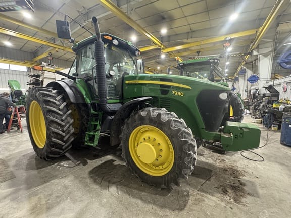 2009 John Deere 7930 Equipment Image0
