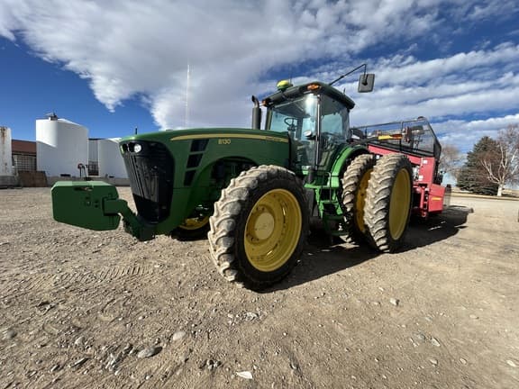 Image of John Deere 8130 equipment image 1