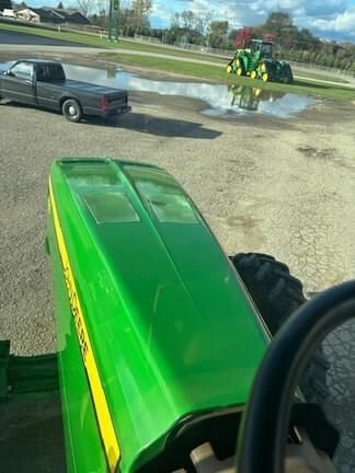 Image of John Deere 8130 equipment image 4
