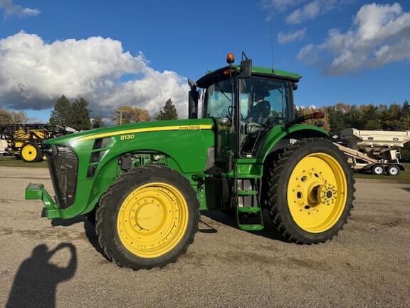 Image of John Deere 8130 Primary image