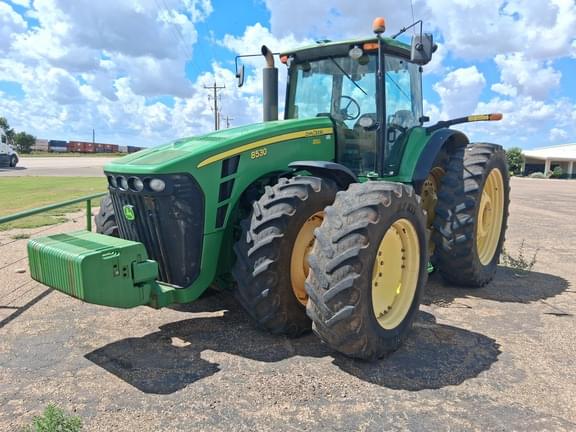 Image of John Deere 8530 Primary image