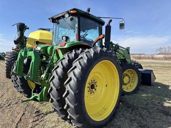 Image of John Deere 8530 equipment image 3