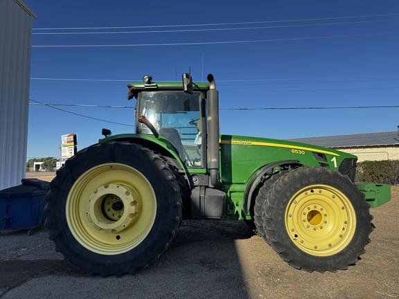 Image of John Deere 8530 equipment image 4