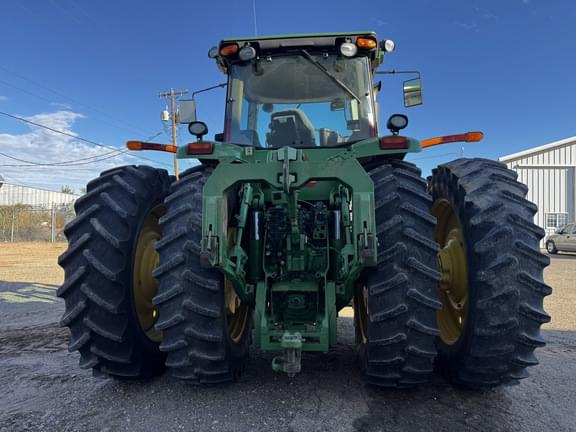 Image of John Deere 8530 equipment image 2