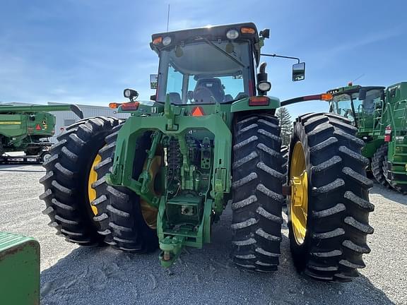 Image of John Deere 8530 equipment image 4