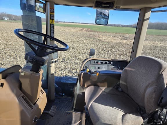 Image of John Deere 9230 equipment image 2