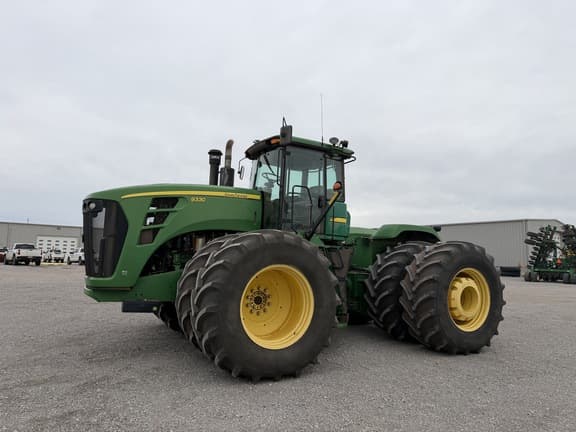 Image of John Deere 9330 Primary image