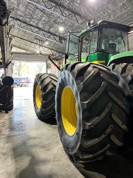 Image of John Deere 9530 equipment image 4