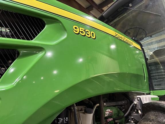 Image of John Deere 9530 equipment image 2