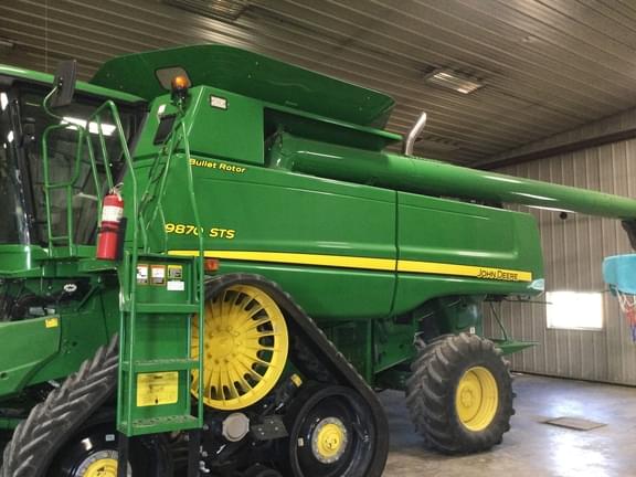 Image of John Deere 9870 STS equipment image 1
