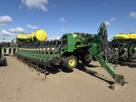 2009 John Deere DB88 Equipment Image0