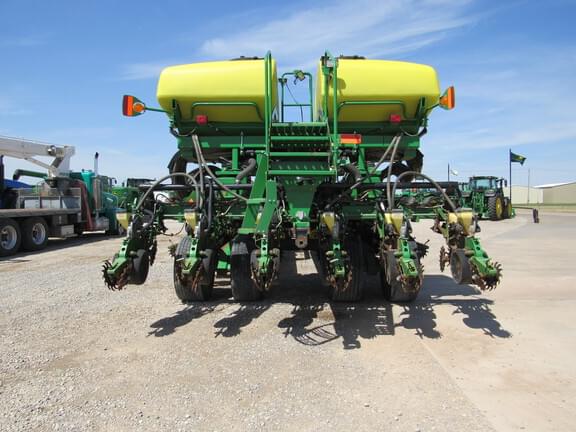 Image of John Deere DB90 equipment image 3