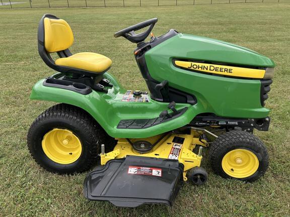 Image of John Deere X320 equipment image 2
