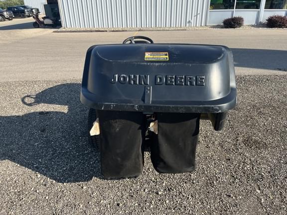 Image of John Deere X320 equipment image 3