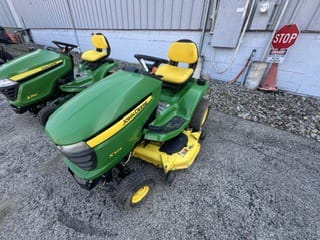 2009 John Deere X324 Equipment Image0