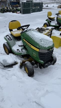 Image of John Deere X324 Primary image