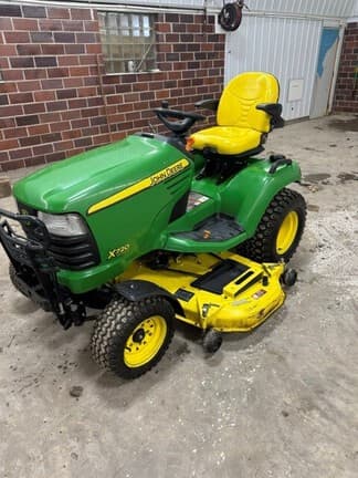 Image of John Deere X720 Primary image