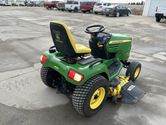 Image of John Deere X724 equipment image 4