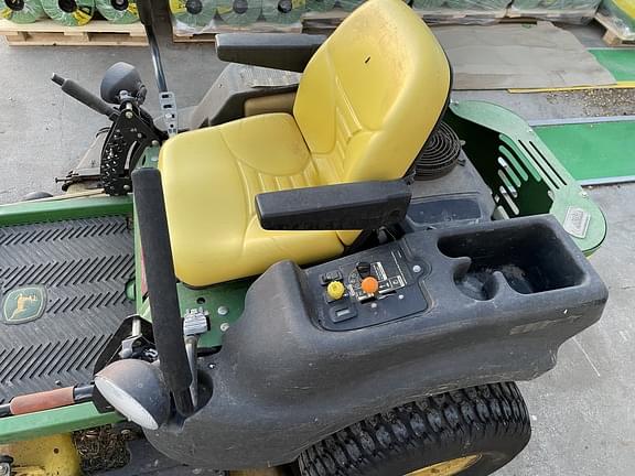 Image of John Deere Z445 equipment image 4