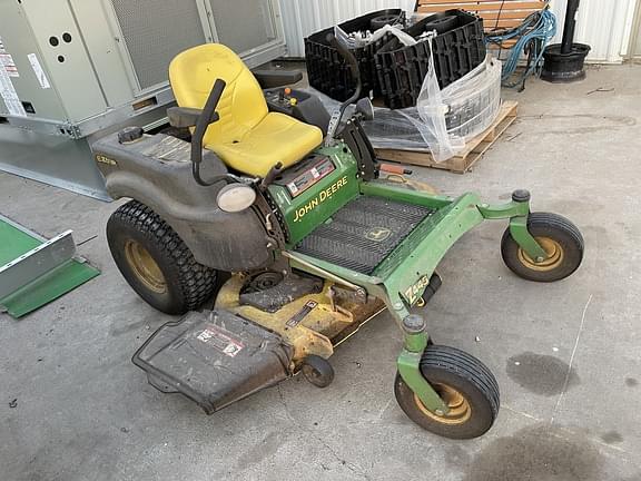 Image of John Deere Z445 Primary image