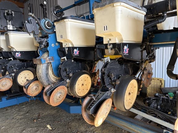 Image of Kinze 3600 Image 1