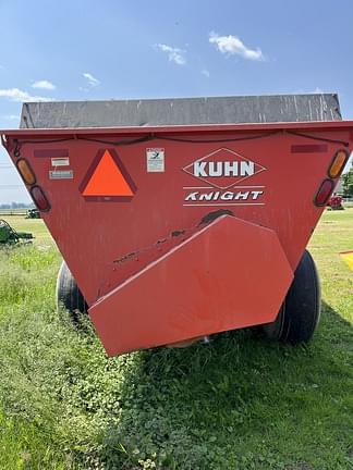 Image of Kuhn 8124 equipment image 2