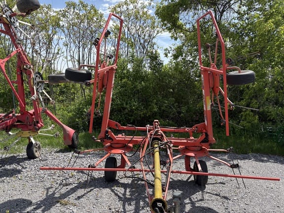 2009 Kuhn GF5202THA Equipment Image0
