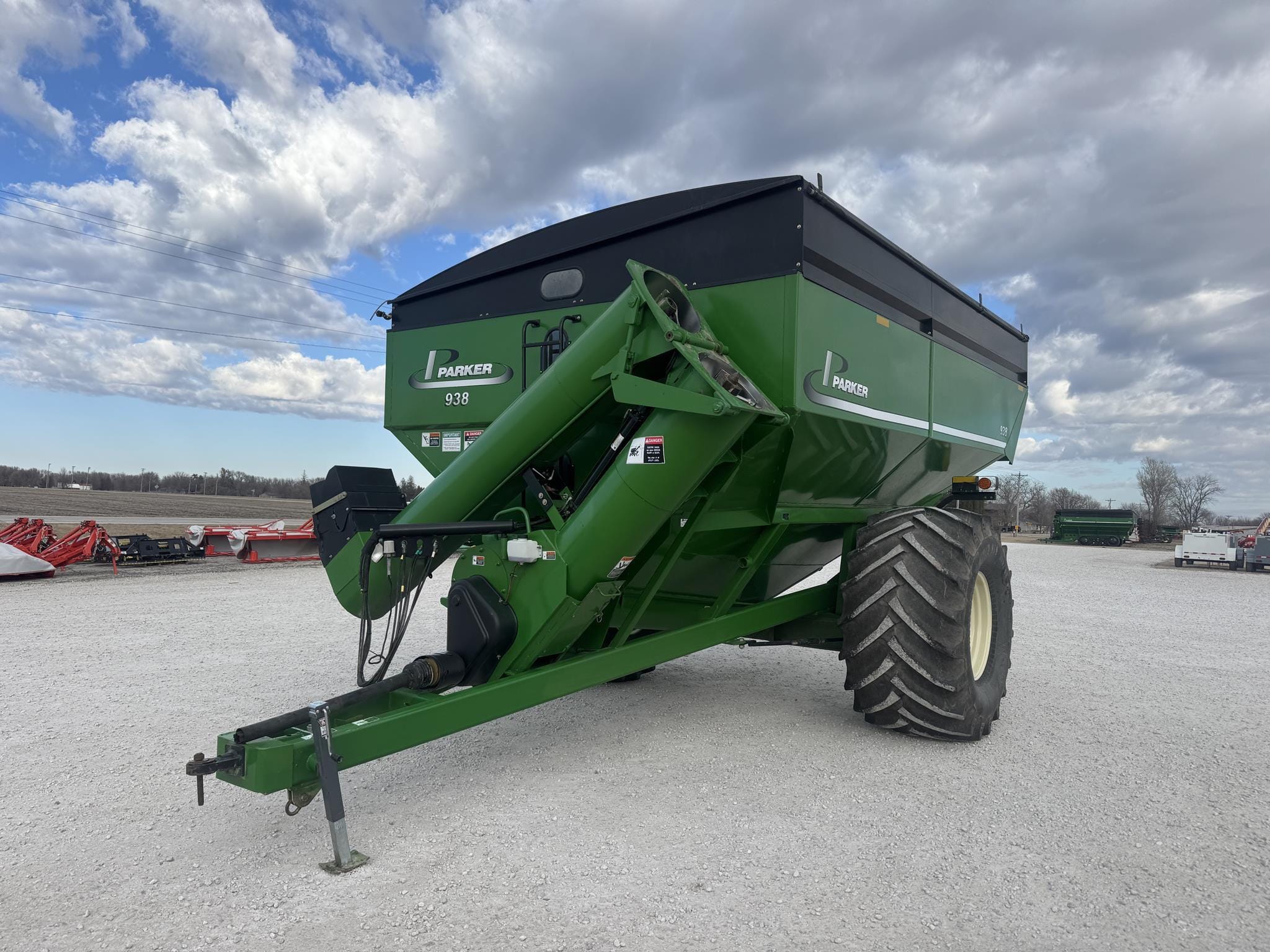 2009 Parker 938 Equipment Image0