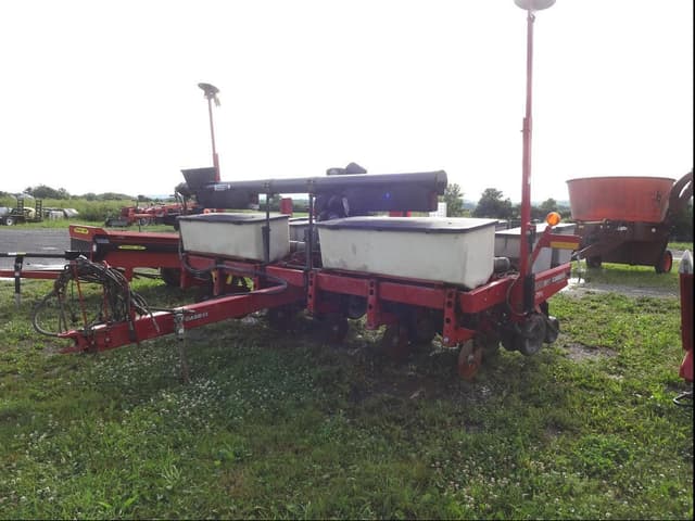 Image of Case IH 1220 equipment image 2