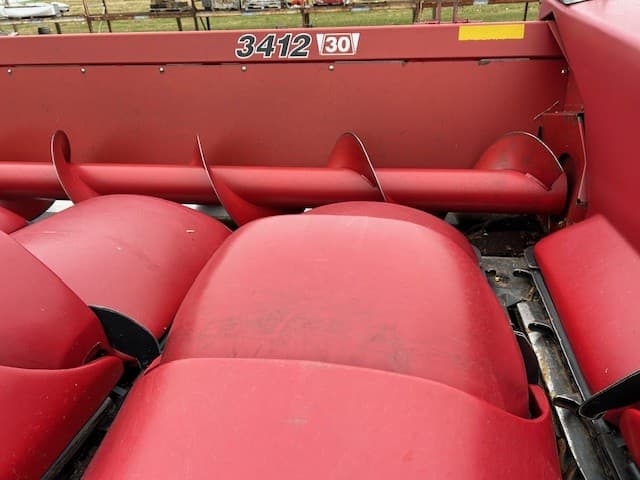 Image of Case IH 3412 equipment image 4