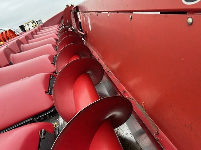 Image of Case IH 3412 equipment image 2