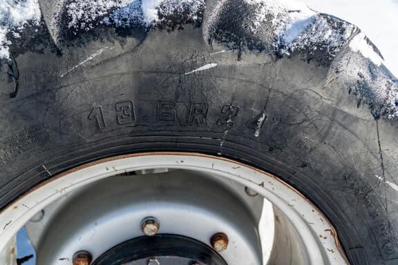 Image of Case IH Farmall 95 equipment image 4