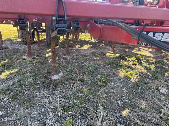 Image of Case IH Tigermate 200 equipment image 2