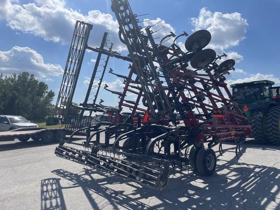 Image of Case IH Tigermate 200 equipment image 3