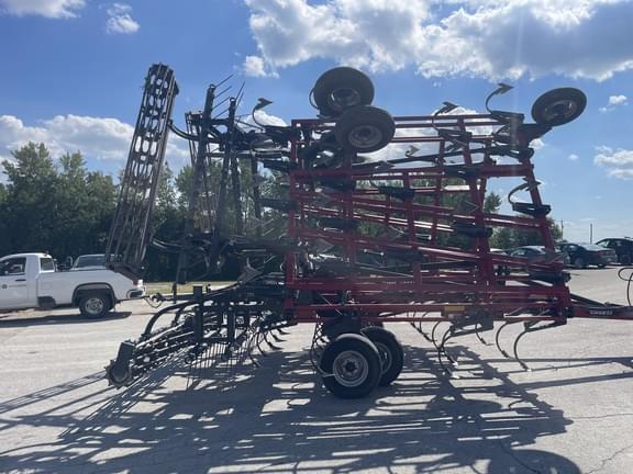 Image of Case IH Tigermate 200 equipment image 4