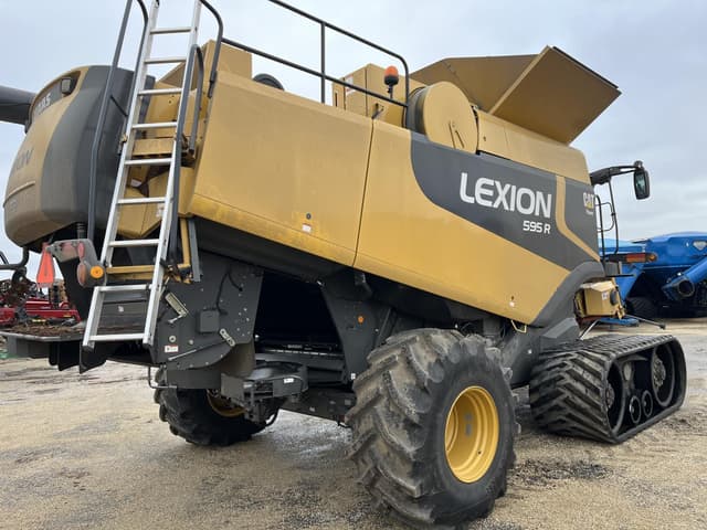 Image of CLAAS Lexion 595R equipment image 2