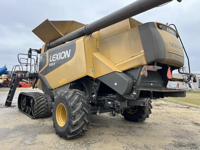 Image of CLAAS Lexion 595R equipment image 4