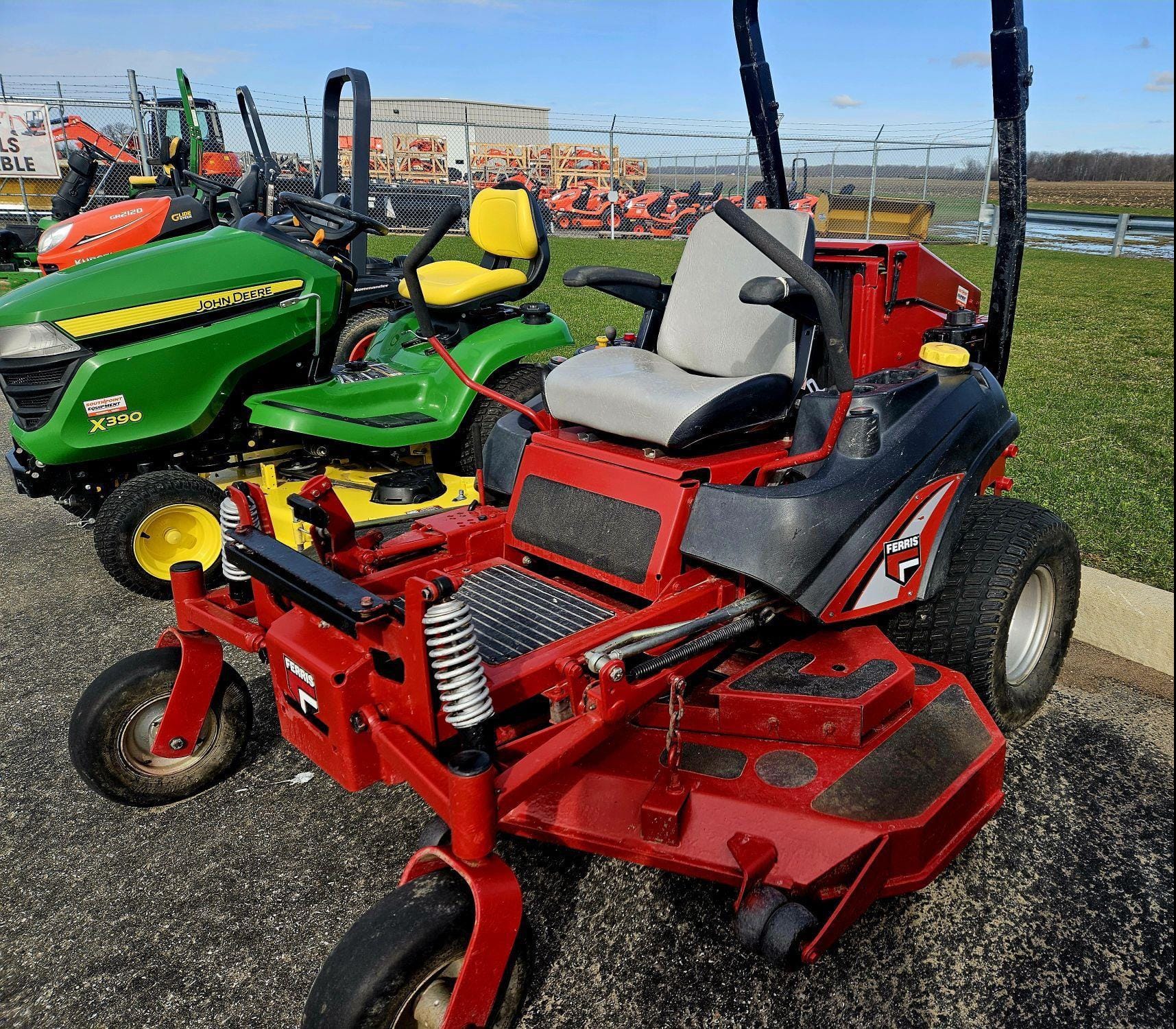 2010 Ferris IS2500Z Equipment Image0