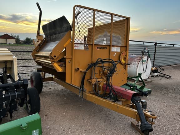 Image of Haybuster 2650 equipment image 2