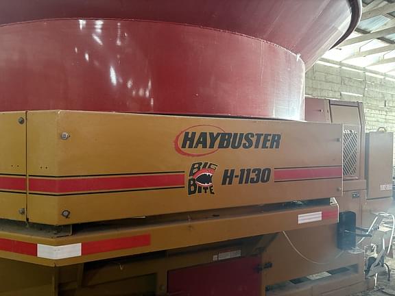 Image of Haybuster H-1130 equipment image 2