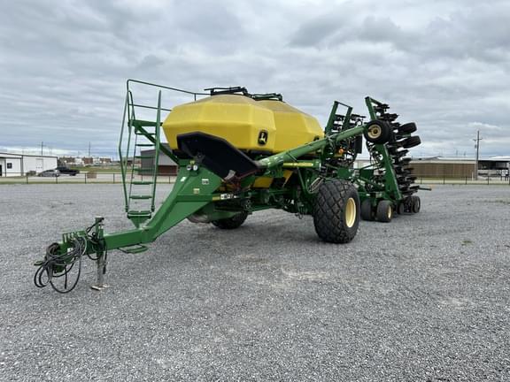 Image of John Deere 1890 Primary image