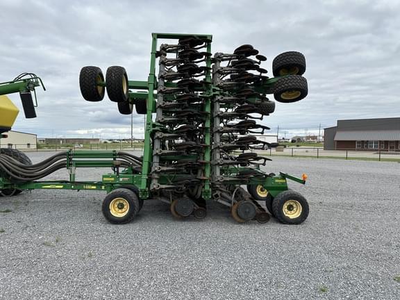 Image of John Deere 1890 equipment image 4