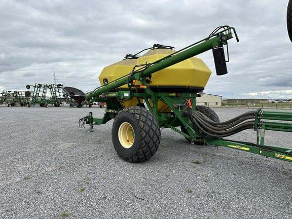 Image of John Deere 1890 equipment image 2