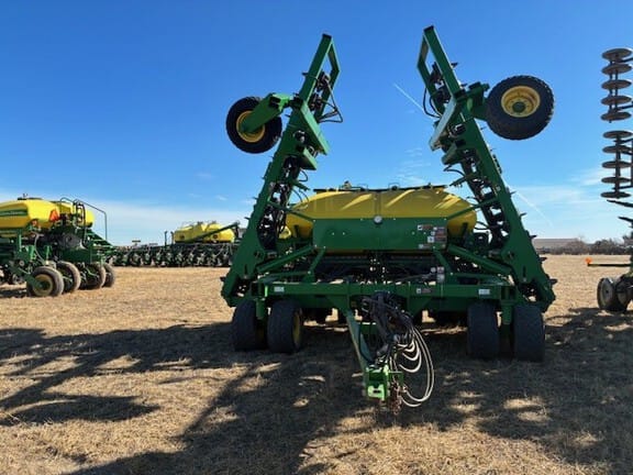 2010 John Deere 1990 Equipment Image0