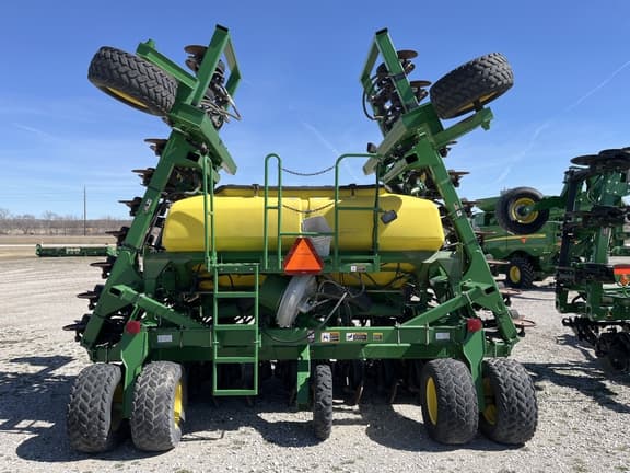 Image of John Deere 1990 equipment image 4