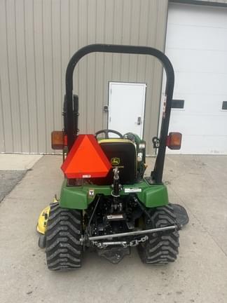 Image of John Deere 2305 equipment image 1