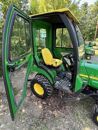 Image of John Deere 2305 equipment image 3