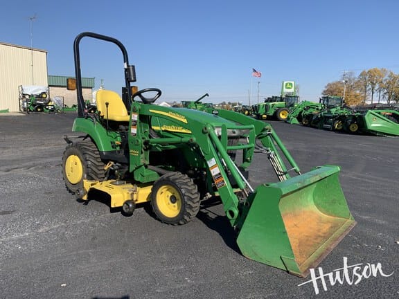 2010 John Deere 2305 Equipment Image0